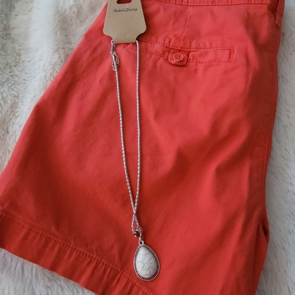 Necklace white stone - Picture 6 of 10